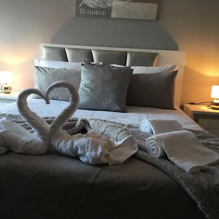 Invicta House Marquês *